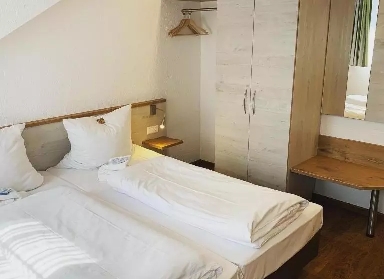 Hotelli Waibstadter Hof