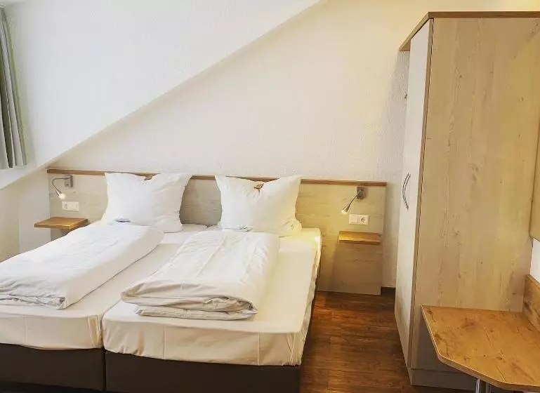 Hotelli Waibstadter Hof