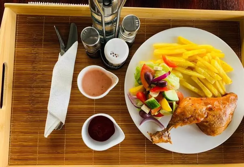 K4 Bed And Breakfast