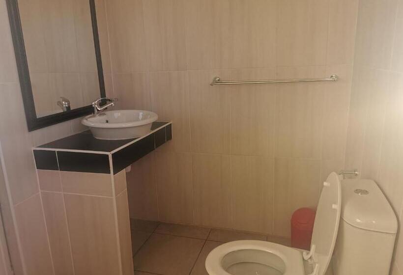 K4 Bed And Breakfast