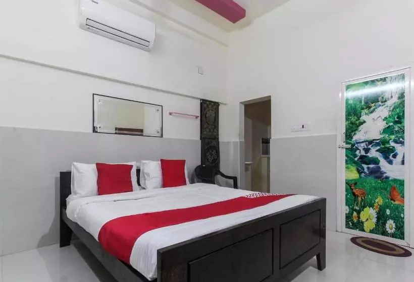 ホテル Oyo 66135 Sivaram Beach House