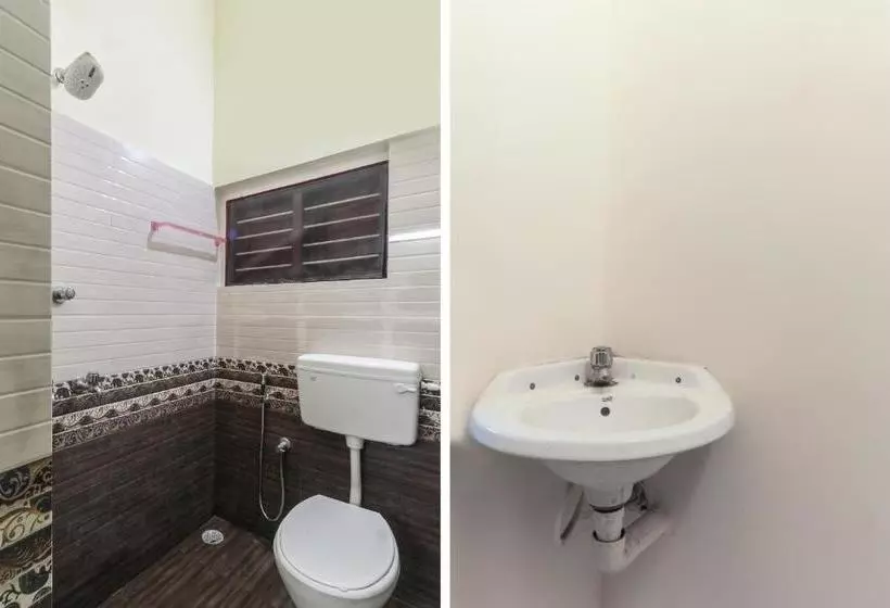 ホテル Oyo 66135 Sivaram Beach House