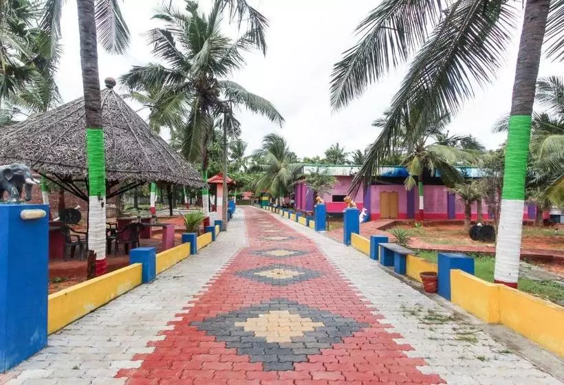 ホテル Oyo 66135 Sivaram Beach House
