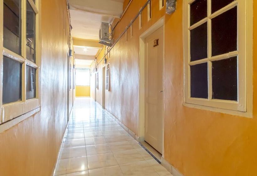 فندق Oyo Life 2158 Arista Residence Syariah