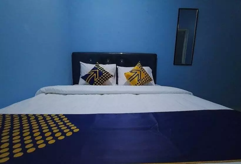 Hotelli Reddoorz Syariah At Jl Pangeran Hidayatullah Cianjur