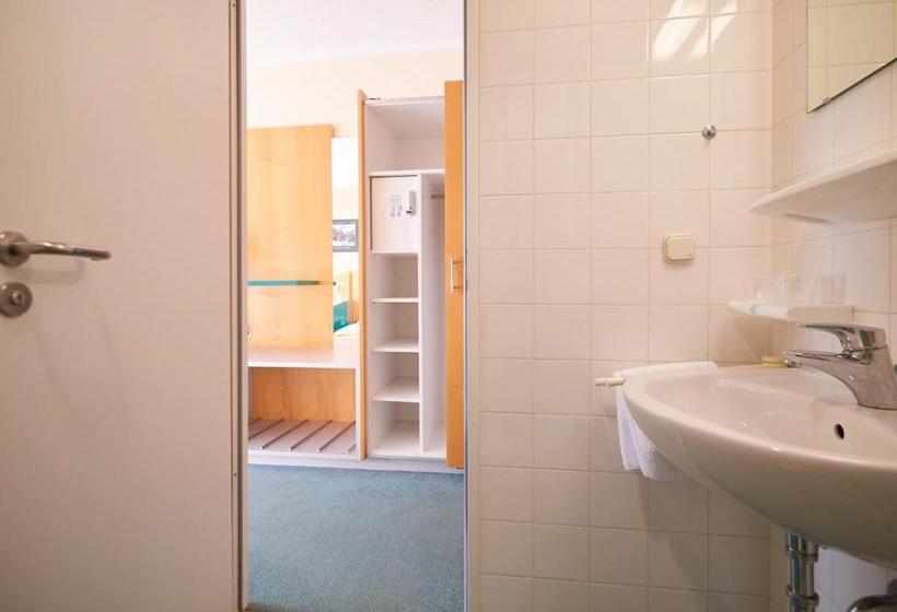 Hotelli Sportschule Oberhaching