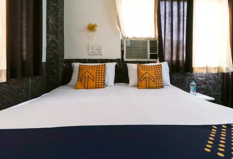 ホテル Spot On 65859 Prayag Guest House