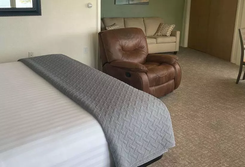 בית מלון כפרי Americas Best Value Inn Polson