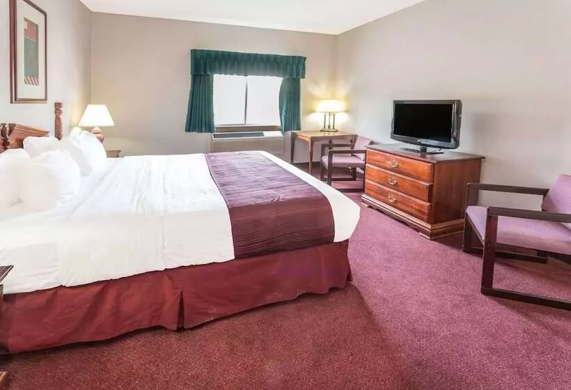 호텔 Days Inn By Wyndham Tiffin