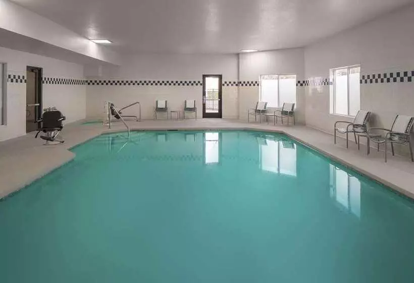 هتل Doubletree By Hilton Salem