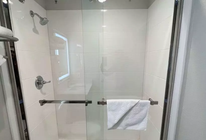 酒店 Quality Inn Tracy I 205