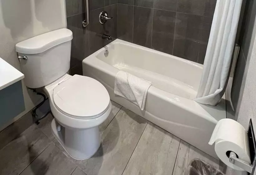 酒店 Quality Inn Tracy I 205