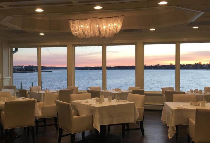 ホテル Oyster Point