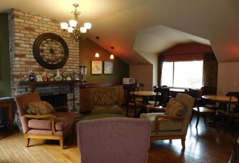 Отель Pacific Gardens Inn