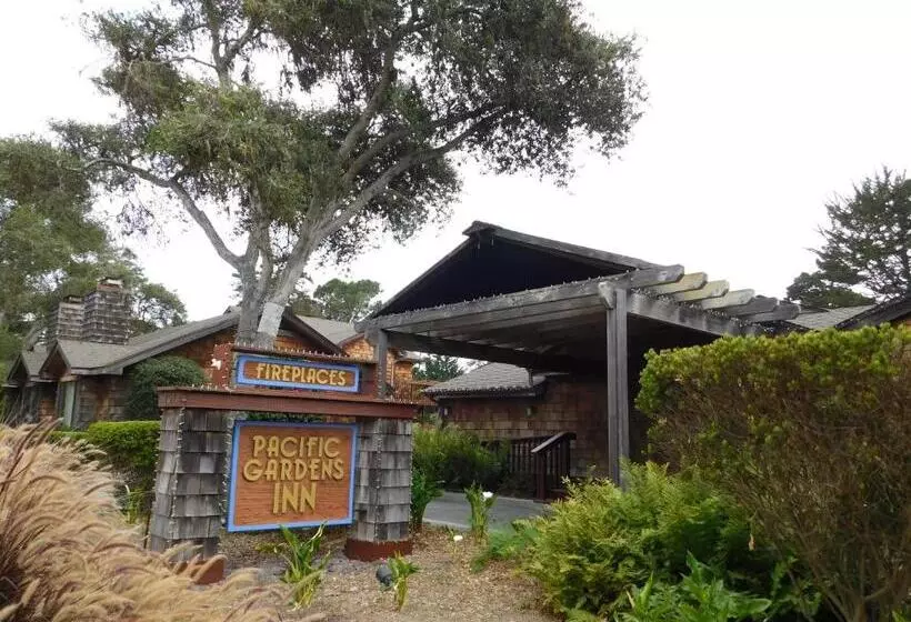 Отель Pacific Gardens Inn