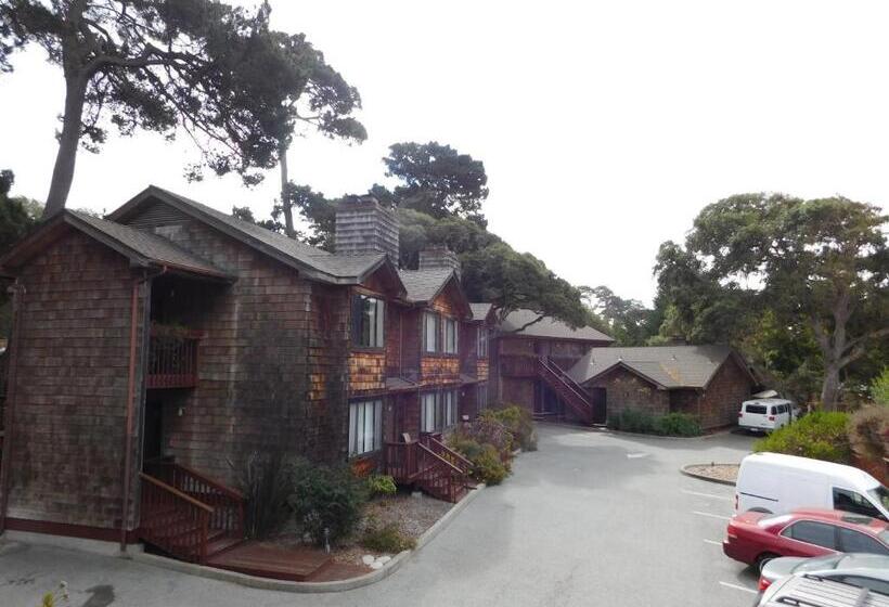 هتل Pacific Gardens Inn