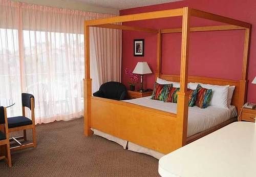 Отель Palos Verdes Inn