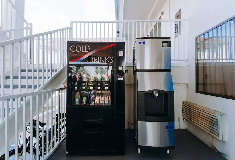 호텔 Scottish Inn & Suites Kemah Boardwalk