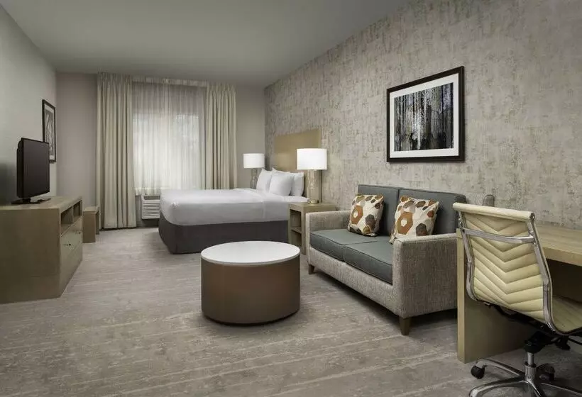 هتل Doubletree By Hilton Salem