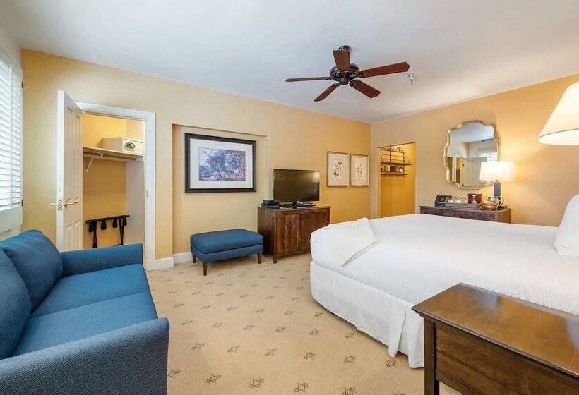 هتل Poste Montane Lodge By East West