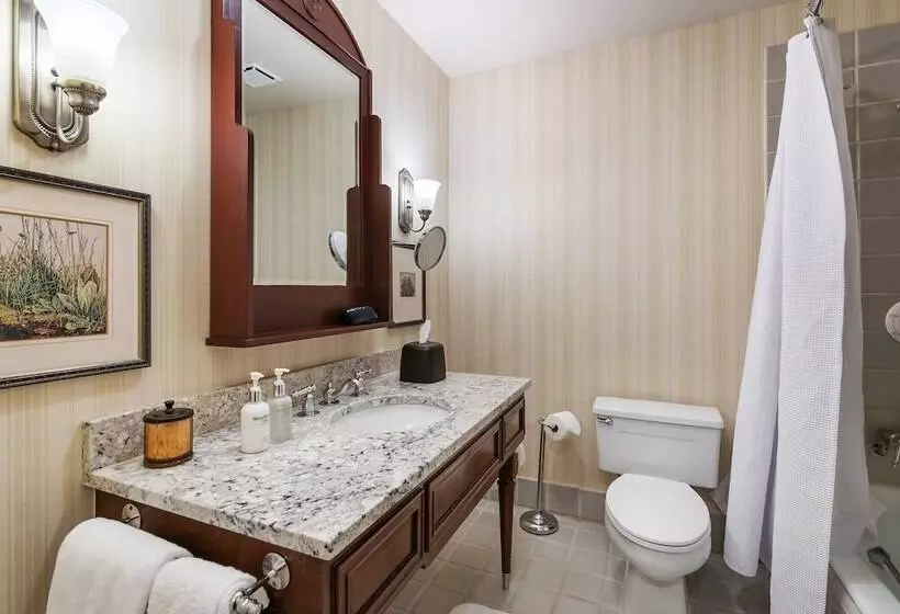 Отель Poste Montane Lodge By East West