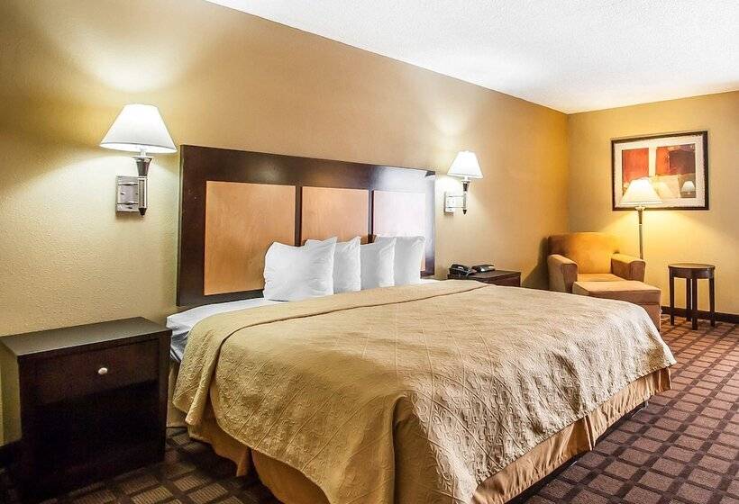 فندق Spark By Hilton Tuscaloosa University