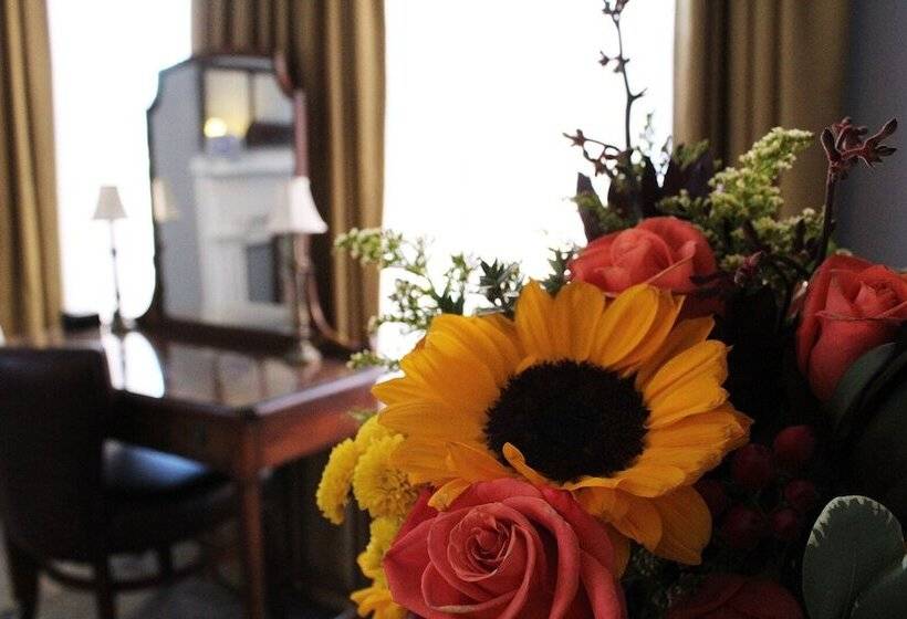 בית מלון כפרי The Priory