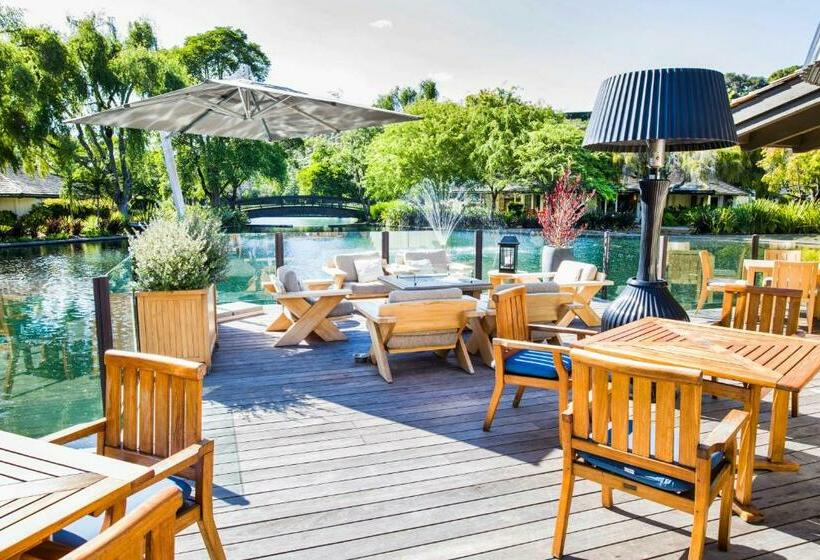 リゾートホテル The Quail Lodge