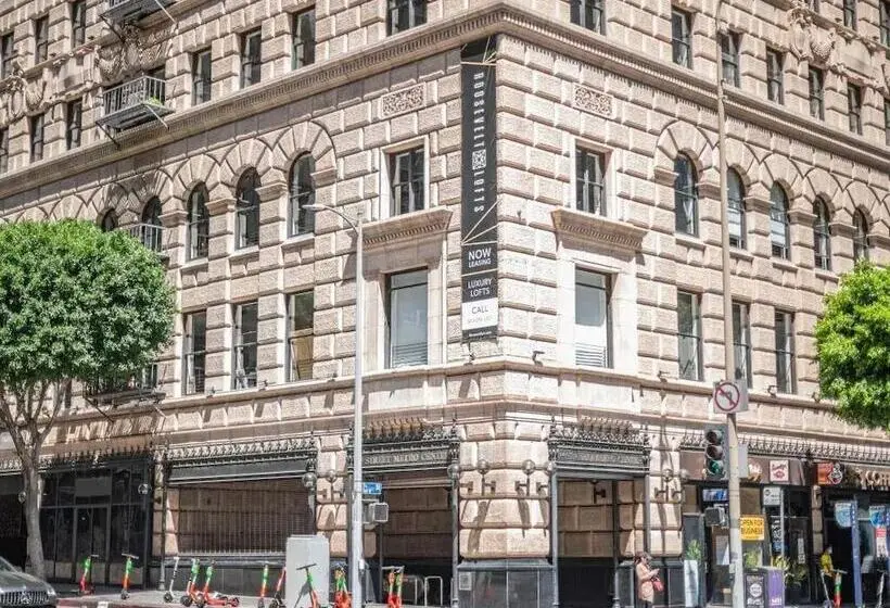 The O Hotel, Trademark Collection By Wyndham