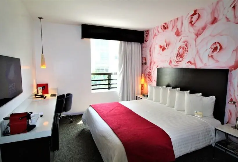The O Hotel, Trademark Collection By Wyndham