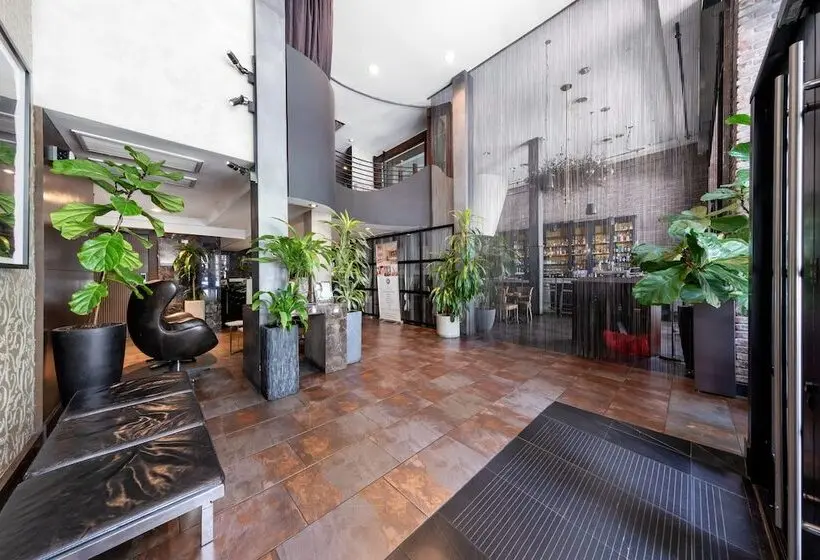 The O Hotel, Trademark Collection By Wyndham