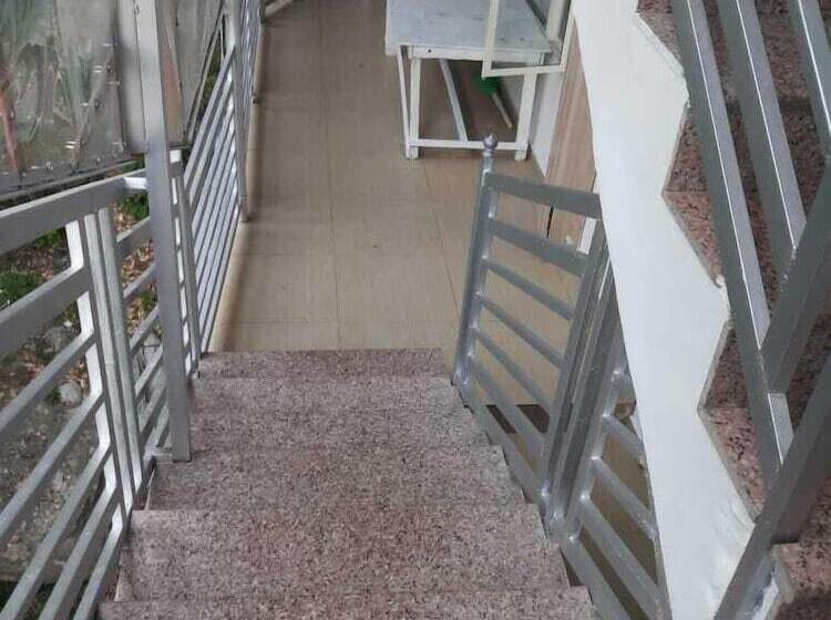 酒店 Ark 150 Meters From Mall Road