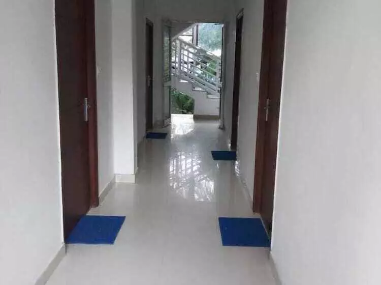 ホテル Ark 150 Meters From Mall Road
