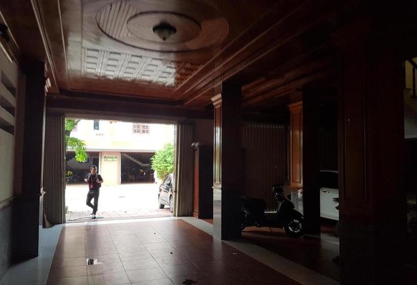 هتل Vi Thao Van 2