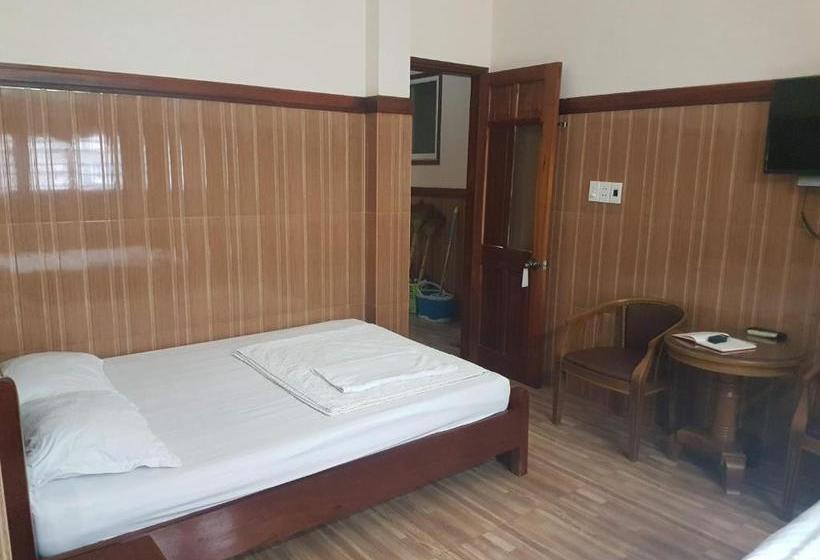 هتل Vi Thao Van 2