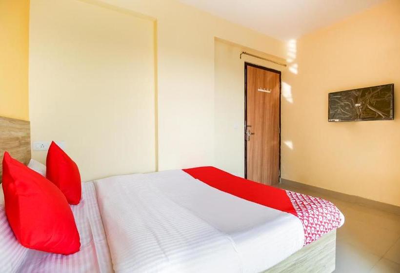 هتل Oyo 64195 Aryans Accommodations