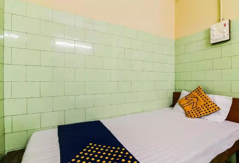 Hotelli Spot On 62643 Ashirbad Guest House