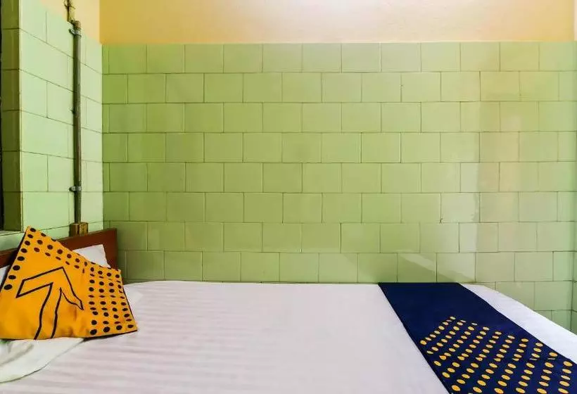 Hotelli Spot On 62643 Ashirbad Guest House