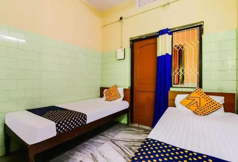 Hotelli Spot On 62643 Ashirbad Guest House