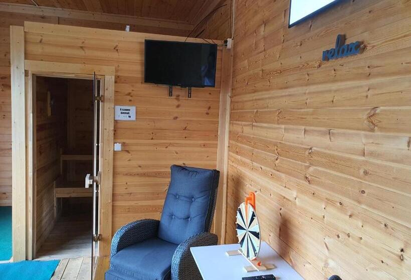 펜션 Birs Vendégház