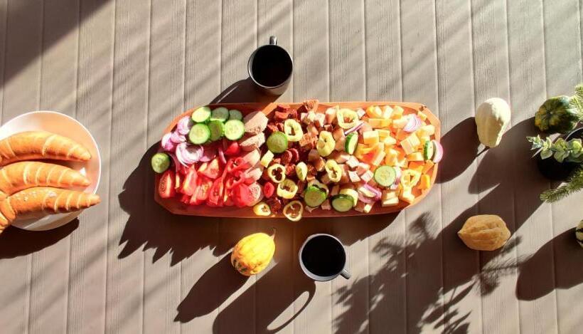 펜션 Birs Vendégház