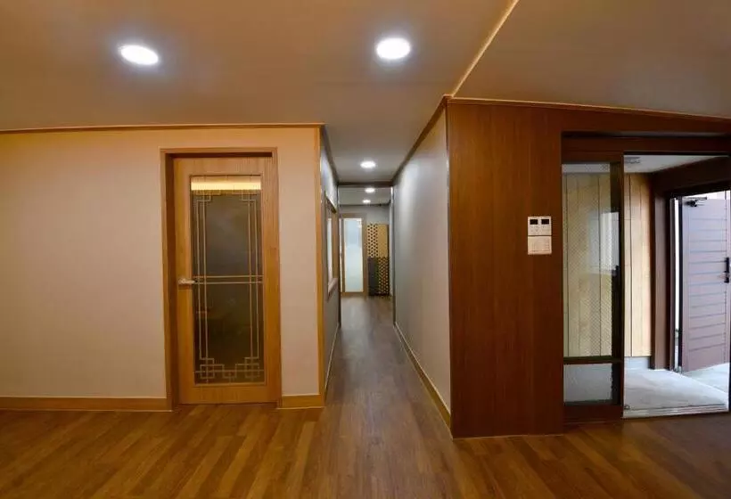 Majatalo Guma Modern Hanokstay