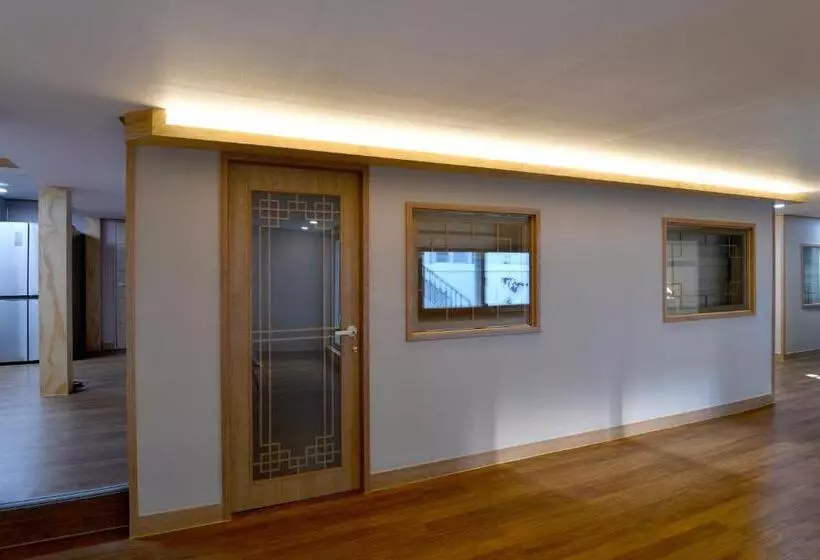 Majatalo Guma Modern Hanokstay