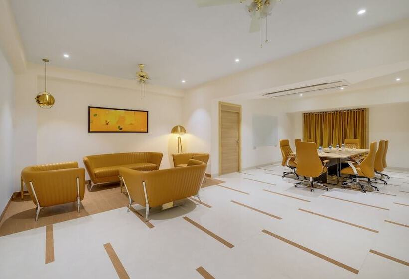 Red Fox By Lemon Tree Hotels, Vijayawada