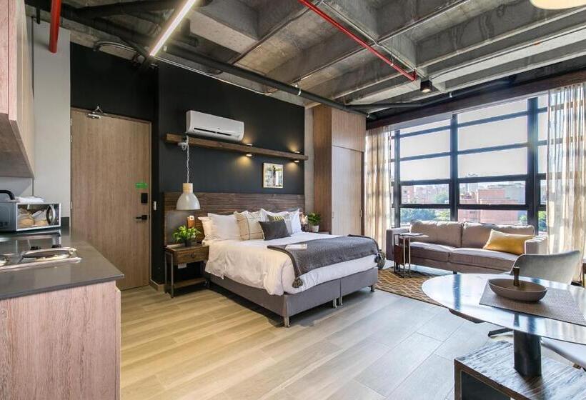 هتل Factory Lofts