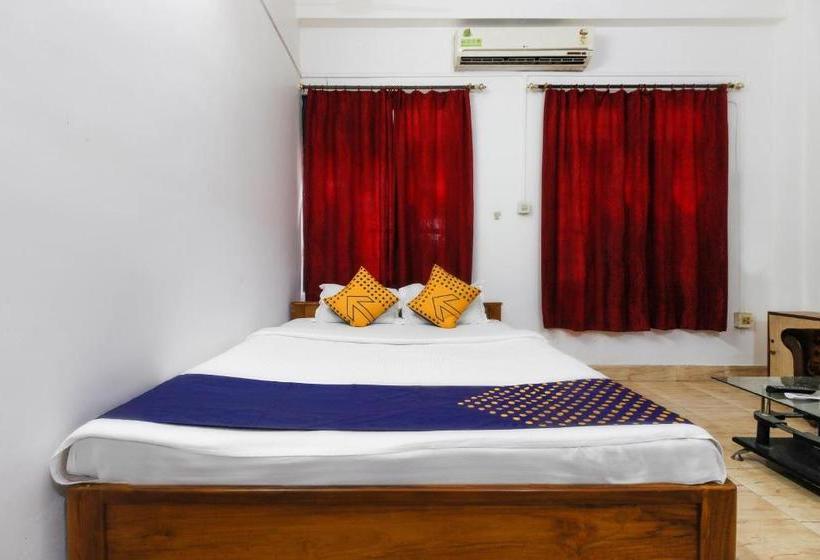 Hotell Spot On 60631 Janta Guest House