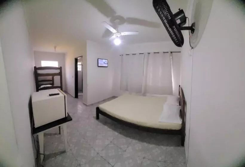 ペンション Suítes Suarão