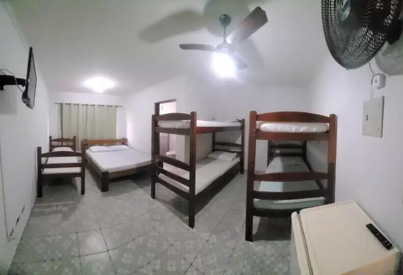 ペンション Suítes Suarão