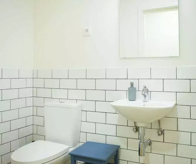 The Holy Cow  Hostel & Suites