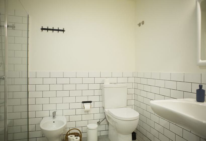 The Holy Cow Hostel & Suites